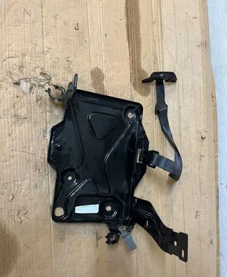Jeep Compass Battery tray 