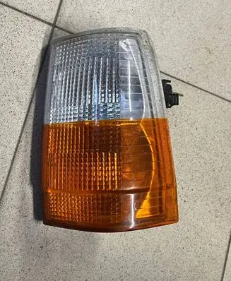 Volvo 740 Front indicator light A609098