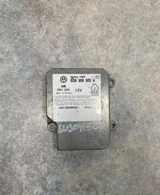 Skoda Fabia Mk1 (6Y) Airbag control unit/module 6Q0909605H 48990112F 5WK42950