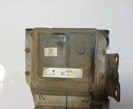 Opel Zafira B Engine control unit/module MB2758009923 55572800