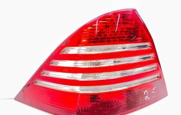 Mercedes-Benz S W220 Rear/tail lights A2208200764