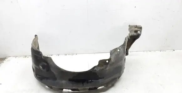 Toyota Avensis T220 Front wheel arch liner splash guards