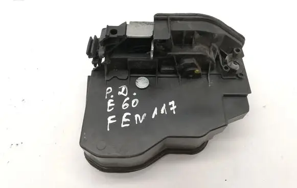 BMW 5 E60 E61 Coupe door lock (next to the handle) 7202144