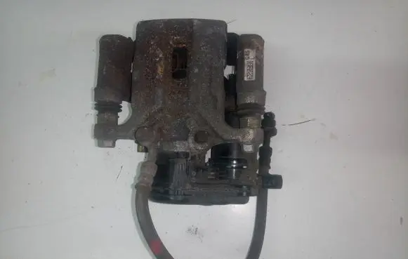 KIA Xceed Rear brake caliper