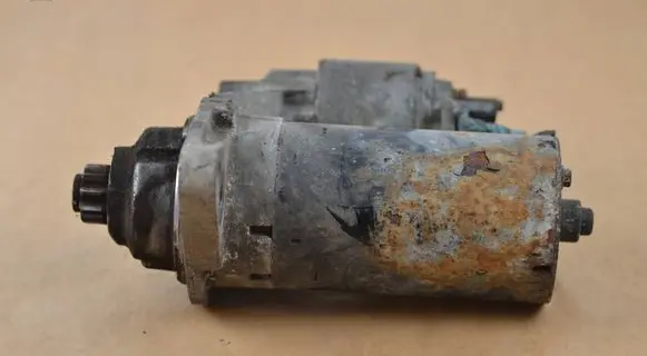 Volkswagen Caddy Starter motor