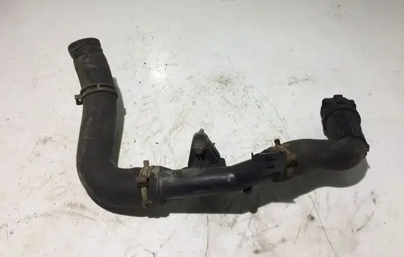 Peugeot 308 Engine coolant pipe/hose 9804208380