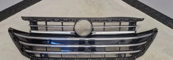 Volkswagen Arteon Front bumper upper radiator grill 3G8853651BL