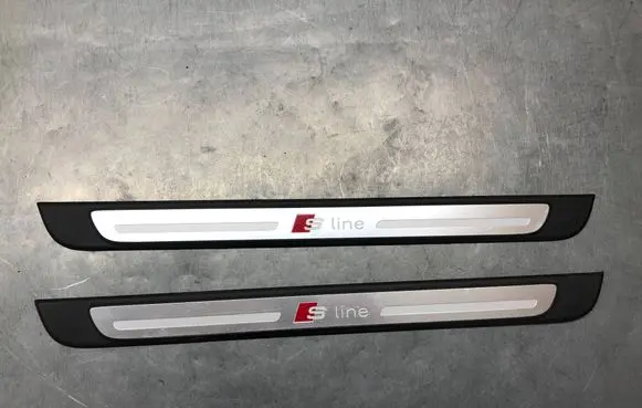 Audi A3 S3 8V Front sill trim cover 8V4853491B