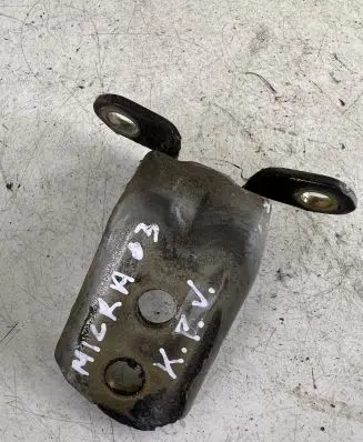 Nissan Micra Front door upper hinge