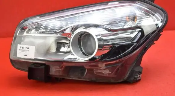 Nissan Qashqai Headlight/headlamp 26060BR00A
