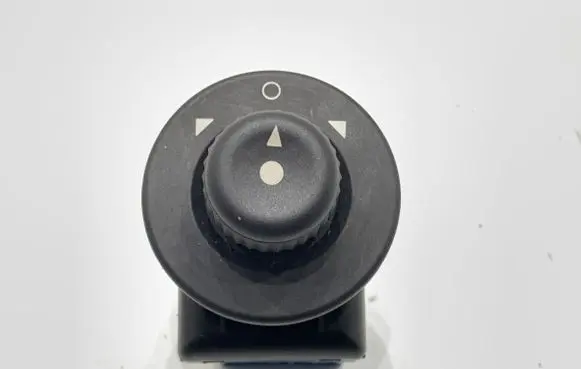 Citroen Berlingo Wing mirror switch