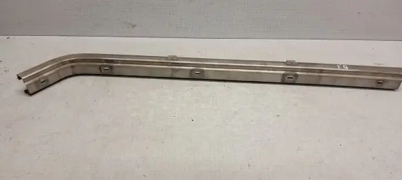 Volkswagen Caddy Sliding door middle roller runner 
