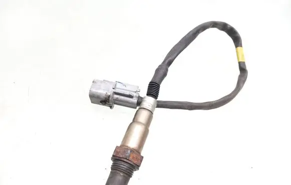 Hyundai i10 Lambda probe sensor 3921003080 9025030108