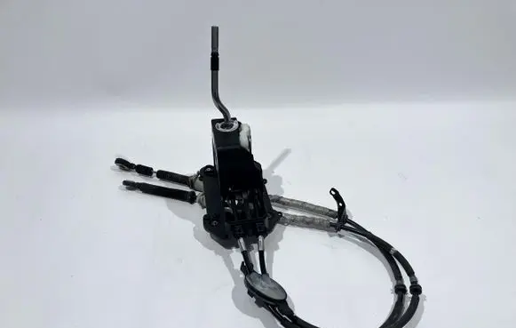 BMW 2 F45 Gear selector/shifter in gearbox 7394035