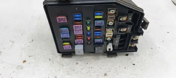 Honda CR-V Fuse module NOCODE