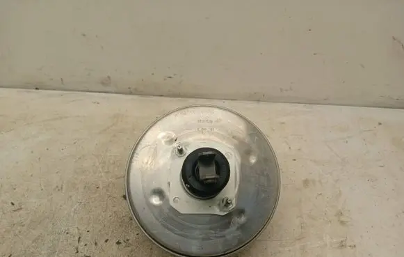 Mercedes-Benz GL X166 Brake booster A1664300530L 32070949 T022T2442W0186