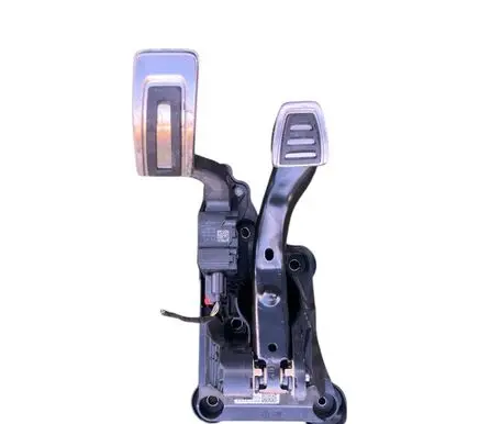 Volkswagen Taigo Brake pedal 2Q1721058Q