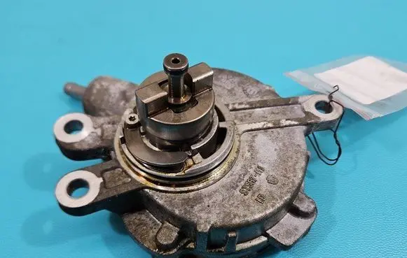 Vacuum pump