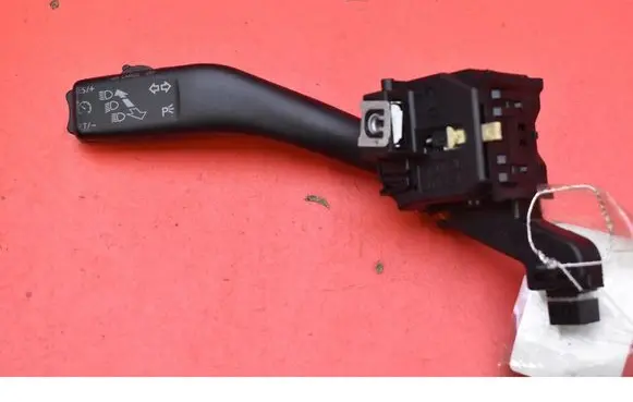 Skoda Octavia Mk2 (1Z) Headlight wiper switch 1K0953513G