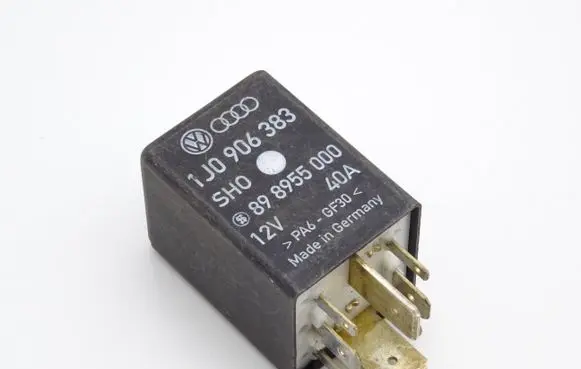 Volkswagen Golf IV Other relay 1J0906383