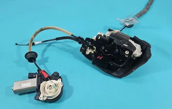 Audi A8 S8 D4 4H Front door lock 4F0837060 IMPRK1577007