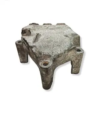 Opel Mokka Engine mounting bracket 95073703