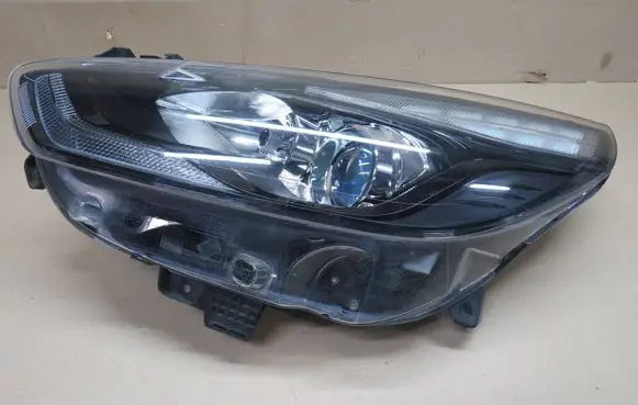 Ford S-MAX LED Daytime headlight 90154345 FM2B13W030GA FYM2B13W030
