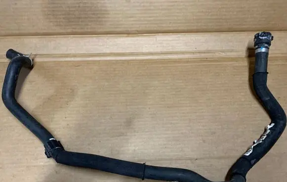 BMW X3 G01 Engine coolant pipe/hose 2637226