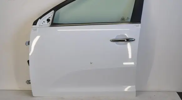 KIA Sportage Front door 