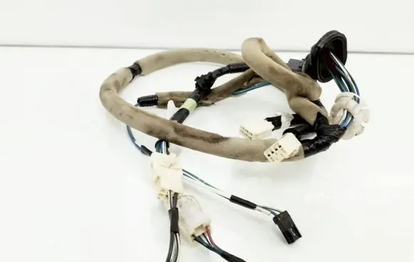 Toyota Avensis T250 Tailgate/trunk wiring harness 8218405100 A0149