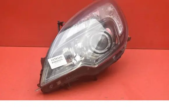 Opel Meriva A Headlight/headlamp 13253635