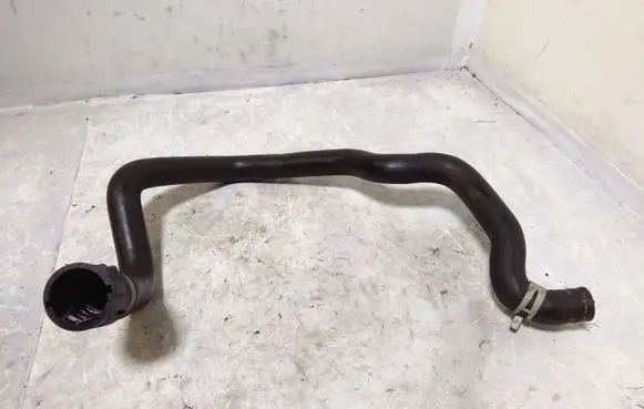 BMW 5 F10 F11 Engine coolant pipe/hose 15476810