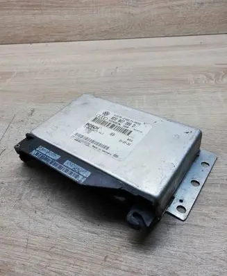 Audi A4 S4 B5 8D Gearbox control unit/module 8D0907389D 0265109463