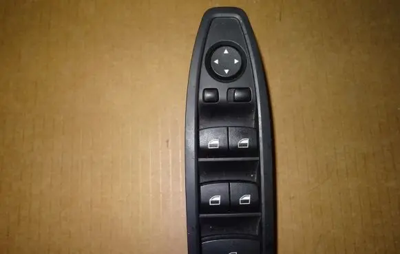BMW 4 F32 F33 Electric window control switch 922626302