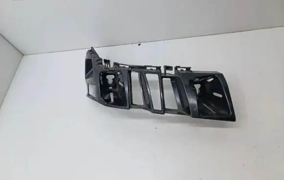 Mercedes-Benz S W222 Rear bumper mounting bracket A2228800712 A2228850621