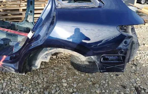 Mercedes-Benz EQC Rear quarter panel 