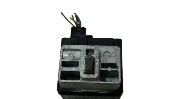 Renault Laguna III Steering wheel lock 8200604932 E0160400