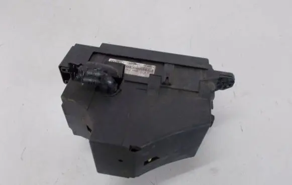 KIA Carnival Fuse box set 0K53H66760