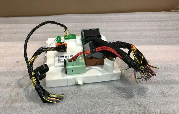 Volvo XC60 Comfort/convenience module 32217335AA 71731125