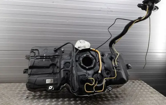 Audi Q5 SQ5 Fuel tank 8R0201021CE