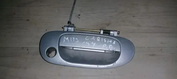 Mitsubishi Carisma Front door exterior handle