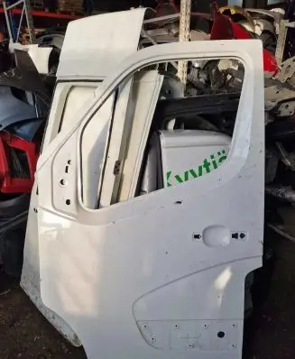 Renault Master III Front door 801110016R