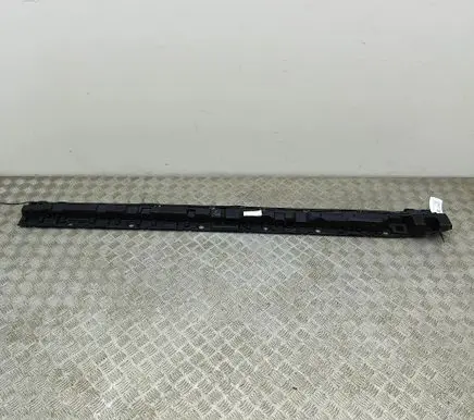BMW X6 G06 Sill supporting ledge 7425466