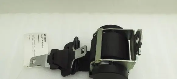 Peugeot RCZ Rear seatbelt E506452 YF561