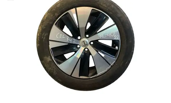 Volvo XC40 R18 alloy rim 