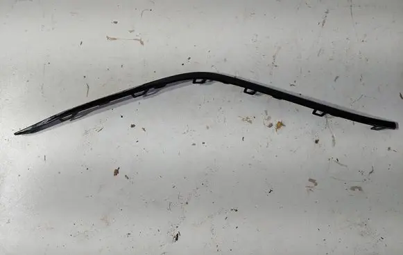 Mercedes-Benz GLE W167 Front bumper splitter molding A1678851910