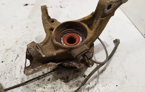 Hyundai i40 Front wheel hub spindle knuckle