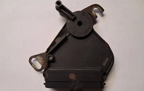 Mercedes-Benz W123 Gearbox control unit/module 1235401945