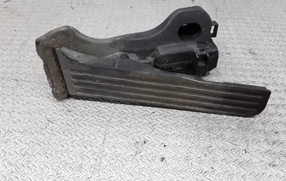 Audi A3 S3 8P Accelerator throttle pedal 1K1721503L 6PV00860000