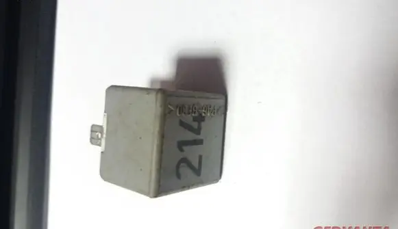 Audi A6 S6 C5 4B Other relay 443951253K